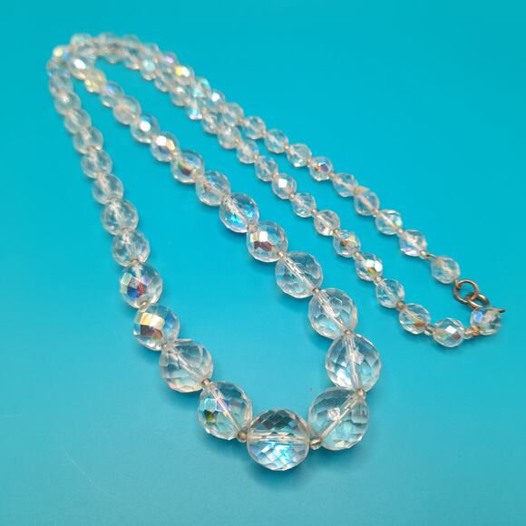 Vintage Fire Polished Graduated Bead Glass Necklace, 30 Inches - Picture 6 of 12